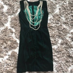 Vintage Emerald Green Dress w/ Pearl Detail